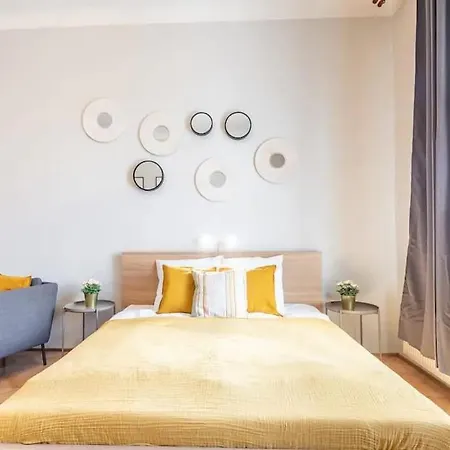 Raday Apartment